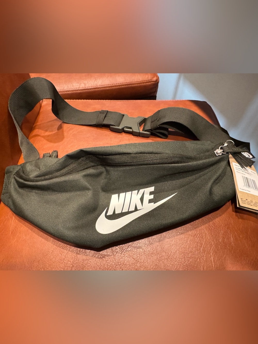 Nike Army Green Adjustable Waist Pack – Classic Logo Fanny Pack New with Tags